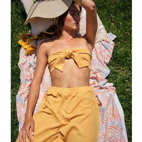 Pants and Top Set - Picture 2 of 4